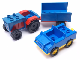 Lego Vintage Duplo Farm Tractor Red &amp; Blue + Car - $133.70 MXN