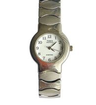 Box Vintage Timex Indiglo Women K7 Expandable Silver Tone Band Watch image 3