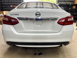 Trunk/Hatch/Tailgate Sedan With Rear View Camera Fits 16-17 ALTIMA 104589663 - £827.45 GBP