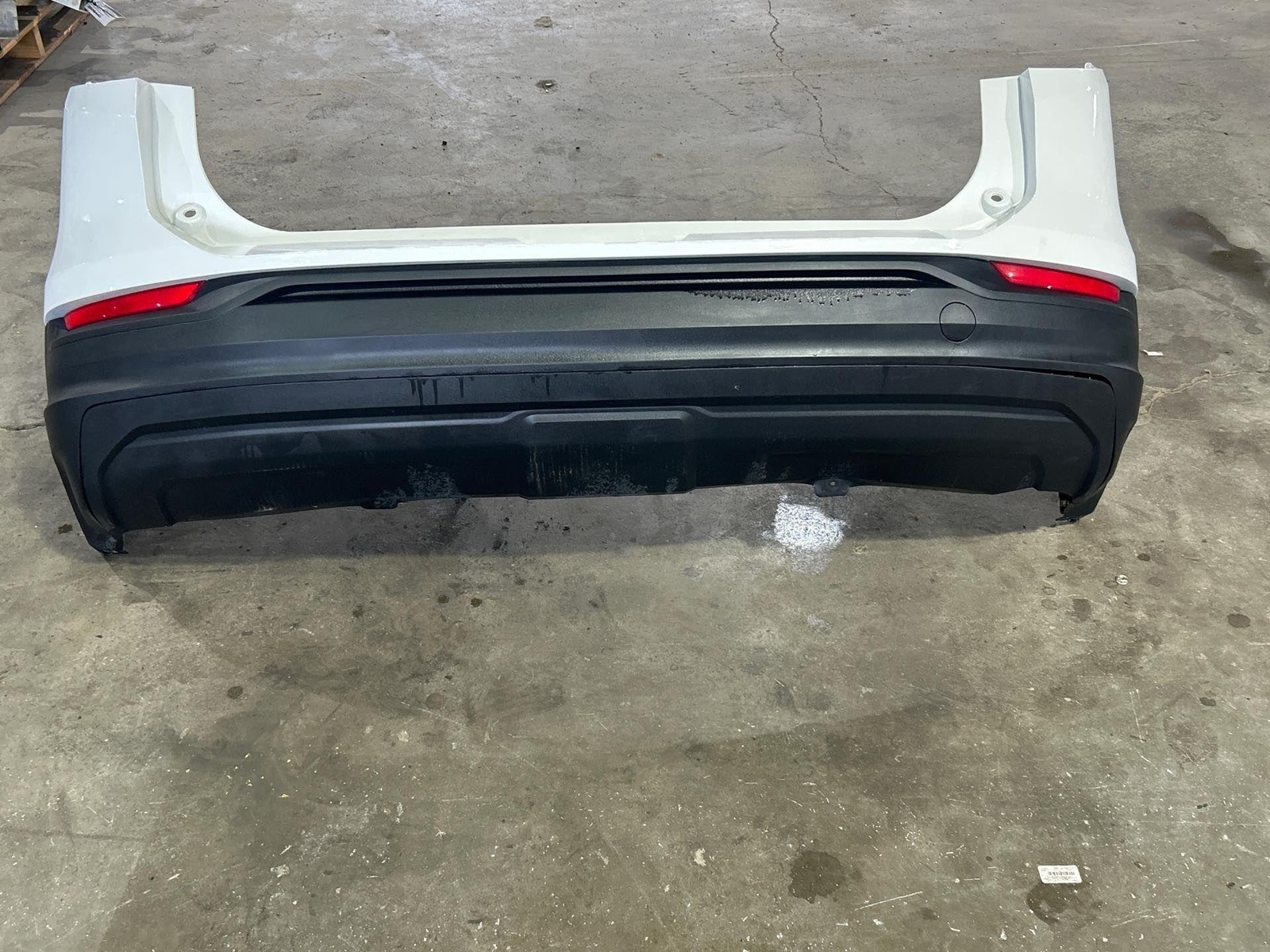 2019-2022 Terrain Sle Rear Bumper No Park Assist W/Lights Flares Bumper ... - $593.95