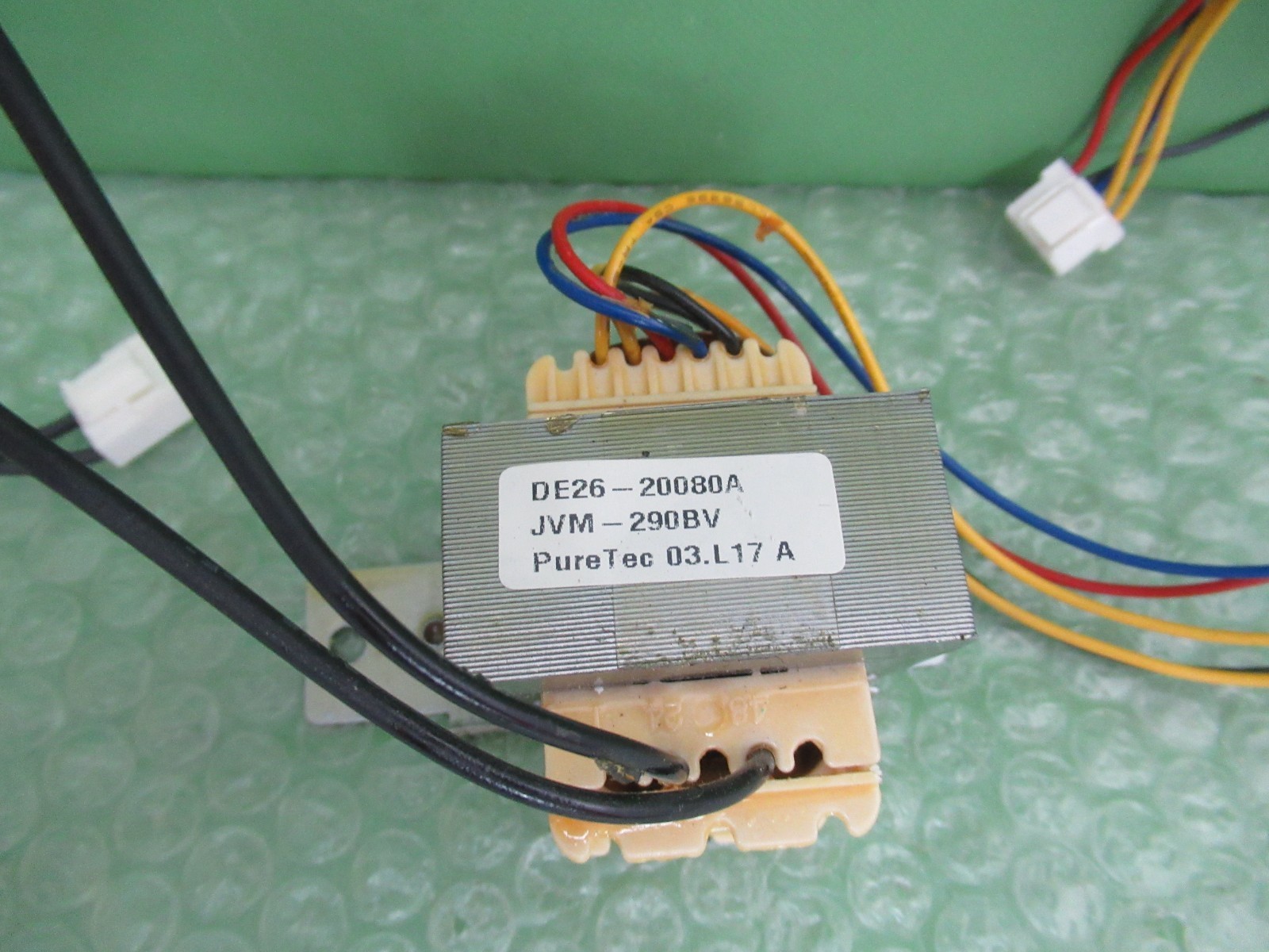 WB27X1109 WB27X1042 OEM GE Microwave Transformer Item image 2