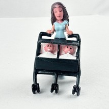 Vintage 2005 Lil Homies Series 8 Baby Mama with Lalo &amp; Malo 1.75&quot;  Figure 1/32 - £23.45 GBP