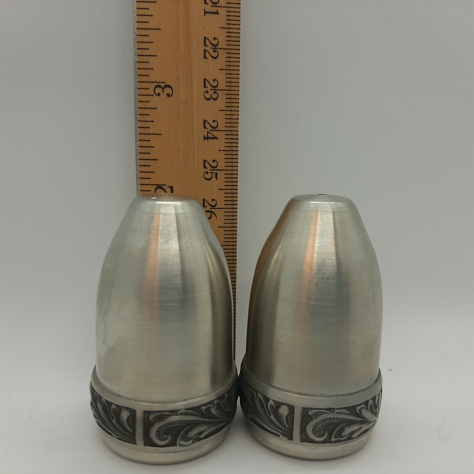Salt and Pepper set ~ Non-Magnetic Metal Aluminun Color with Paisley design Item image 6