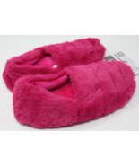 Isotoner Women's Shay Faux Fur Slip-on Slippers Berry Pink Medium 6.5-7.5 New - $278.18 MXN