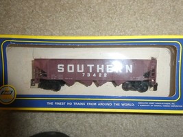 Vintage HO Scale AHM Southern Hopper Car in Box 5460M - $18.81