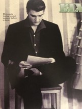 Vintage Elvis Presley magazine pinup picture Elvis Reading - $3.95