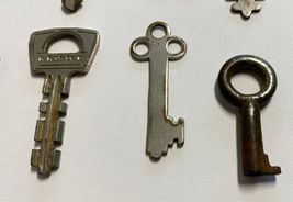 Item image 9
