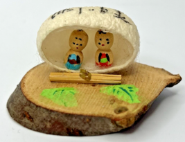 Vintage Japanese Kokeshi Dolls Hut Figurine Hand-Painted Wood 2&quot; SKU PB196/30 - £11.19 GBP