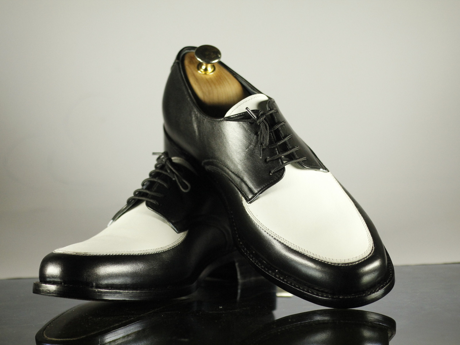 Handmade Men Black White Leather Dress Lace Up Shoes, Men Designer Luxury Shoes
