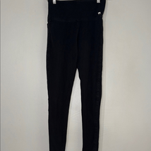 Victoria&#39;s Secret Pink Label Leggings - $10.78