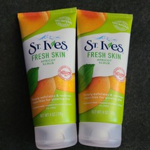 2 St. Ives Face Scrub, Apricot 6 oz (K23) - £11.40 GBP