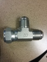 FITTING - SWIVEL TEE (620-12JIC-12JICS) - $138.66 MXN