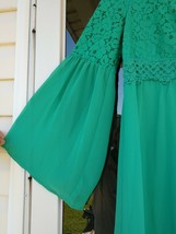 As I Wish Women&#39;s Green Top W/Lace &amp; Bell Sleeves Size Medium Tall Fully Lined - £19.73 GBP