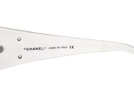 Chanel 5083-H White Sunglasses CC Logo Mother of Pearl Italy Vintage image 4