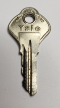 Vintage Yale Key DC752 Made in England Appx 1 5/8&quot; Replacement Steampunk - £6.53 GBP