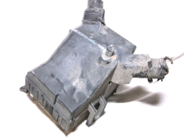 11-12-13  FORD FIESTA   /ENGINE BAY/ FUSE/ RELAY/ BOX image 3