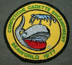 Vintage GIRL SCOUTS 1977 SeaWorld Competitive Cadette Encampment PATCH Whale - £10.08 GBP