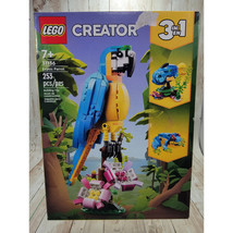 LEGO Creator 3 in 1 Exotic Parrot to Frog to Fish 31136 Animal Figures B... - £15.87 GBP