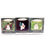 ORIGINAL Vintage Lot of (3) Hallmark Holiday Flurries Christmas Ornaments - £38.94 GBP