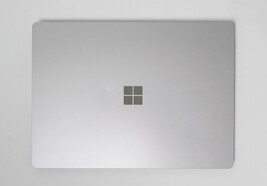 Microsoft Surface Laptop 4 1958 13.5" AMD Ryzen 5 R Edition 8GB RAM 256GB ISSUE image 5