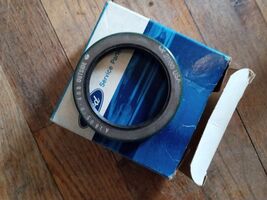 Nos  ford seal  part D1TZ7B215C new old stock . - $9.89