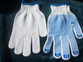 2 exfoliating body gloves brand new - £7.83 GBP