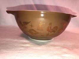 Pyrex 442 1-1 /2 Mixing Bowl Brown Heritage Eagle Early American Americana - £19.63 GBP