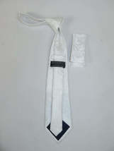 Men's Vito Rofolo From Italy Tie Hankie Gift Boxed 100% Silk VR-31 White Paisley image 3