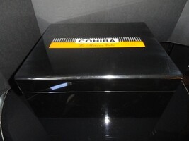 Solid Black Lacquer Humidor  measures 13.5" L x 11" W x 6" H image 7