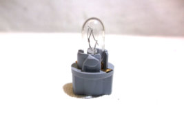 00-01-02 HYUNDAI ACCENT    SPEEDOMETER/CLUSTER HEAD/SPEEDO LIGHT BULB /OEM - $5.04