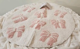 Round Bath Rug Bows White And Pink 30&quot; - £29.84 GBP