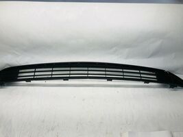 2016 2017 2018 TOYOTA RAV4 LOWER FRONT BUMPER OEM GRILLE 531120R060 - $70.00