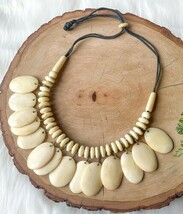 Vintage Bone Disc Bead Statement Collar Chunky Necklace BOHO - $757.58 MXN