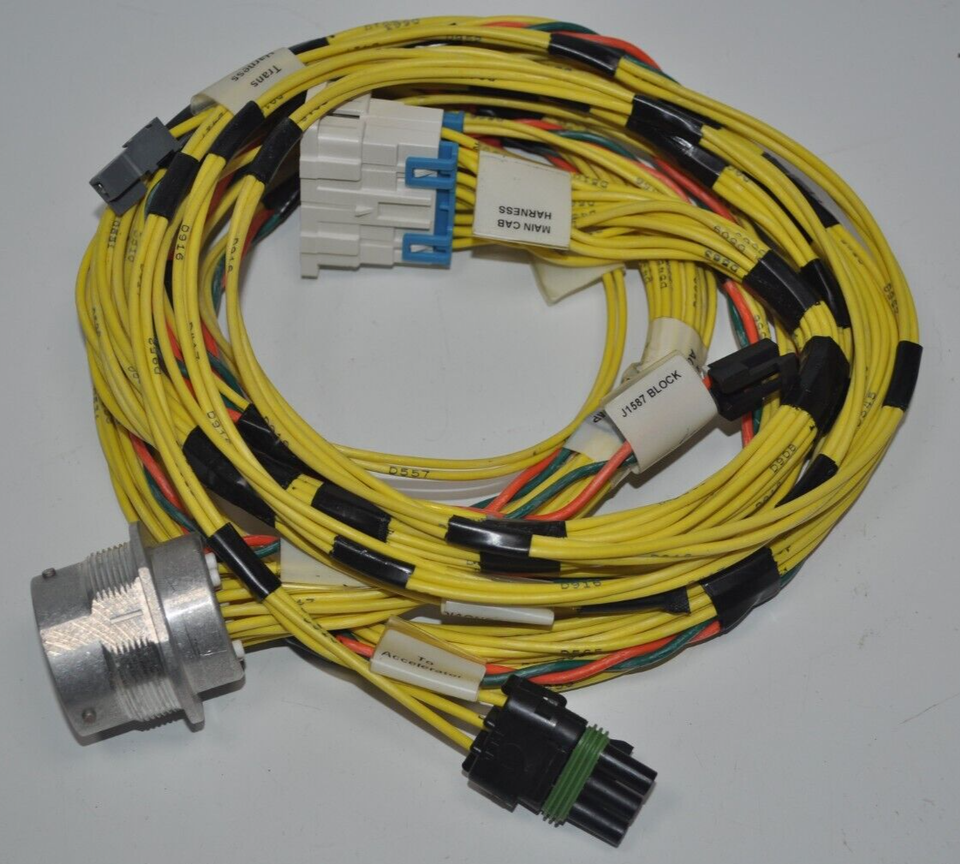 NEW FREIGHTLINER Cab Disconnect to Main Cab Wire Harness ROSENBAUER A06-... - $247.49