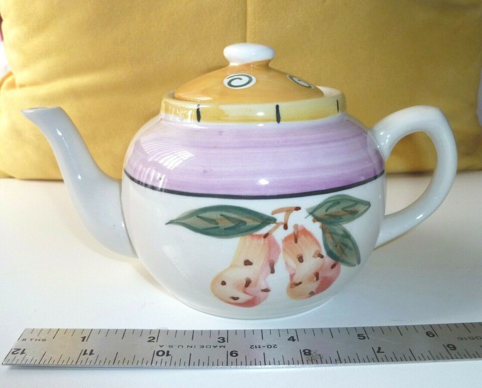Decorative Porcelain Tea Pot Hand Painted Pears Housewares International - $6.44