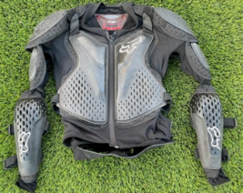 Fox Racing Titan Motorcycle Dirt Bike Sport Body Armor Protection Small Black - £65.26 GBP