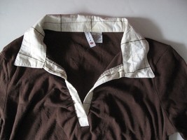 Voice Brown Pullover Blouse Collared Shirt Cuffed Sleeve V-Neck White Tr... - $124.11 MXN