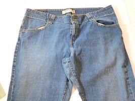 Levi&#39;s Boot Cut 525 Denim Women&#39;s Ladies Jeans Pants 22M Blue Denim EUC - £16.40 GBP