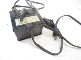 LIONEL POST-WAR- 1038 - 30 WATT TRANSFORMER- HUMS- WORKS OK- FAIR- W16 - $10.49