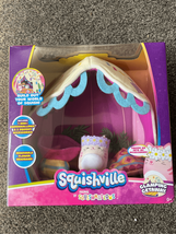 SQUISHMALLOW Squishville Deluxe Glamping Set- -NEW Playscene with Character - £13.33 GBP