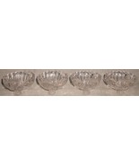 Set (4) Vintage TRI FOOTED SHELL SHAPE Individual Glass Ashtrays - $564.31 MXN