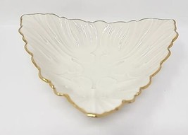 Lenox Dish in the shape of a Leaf Cream 24K Gold Trim Made In USA 7&quot; x 7... - £13.42 GBP
