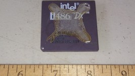 7III28 INTEL I486DX GOLD BEARING CPU, FOR SCRAP, AS IS - $27.83