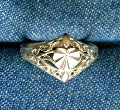 Elegant Silver-tone Filigree Heart Ring size 6 - £10.17 GBP
