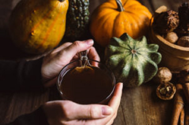 A welcome banner for American Vintage Gourmet Coffee-Lenier Tea