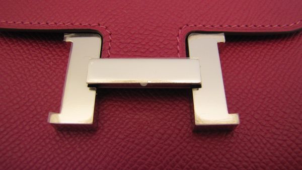 A welcome banner for Coveted Closet