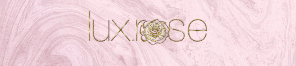 A welcome banner for LUX.ROSE