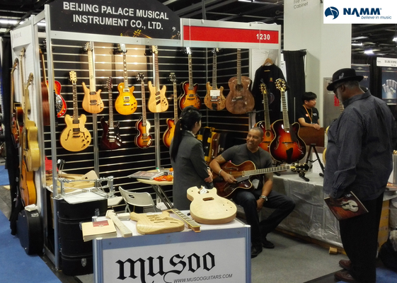 A welcome banner for musooguitars19's booth,best product with favorable price