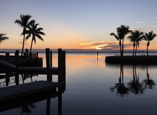 A welcome banner for Lourdes' store