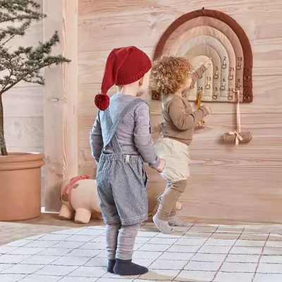 A welcome banner for Maileg treasures 